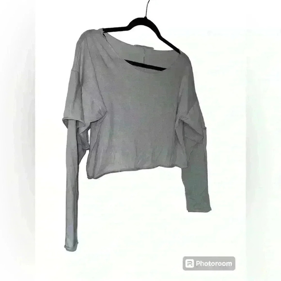 NWOT Let’s Hang Out Athleisure Boutique Crop Top S - Picture 1 of 7
